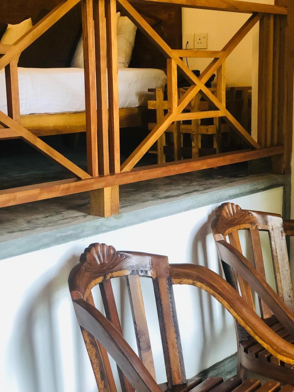 Landa Holiday House Белиулойя Экстерьер фото