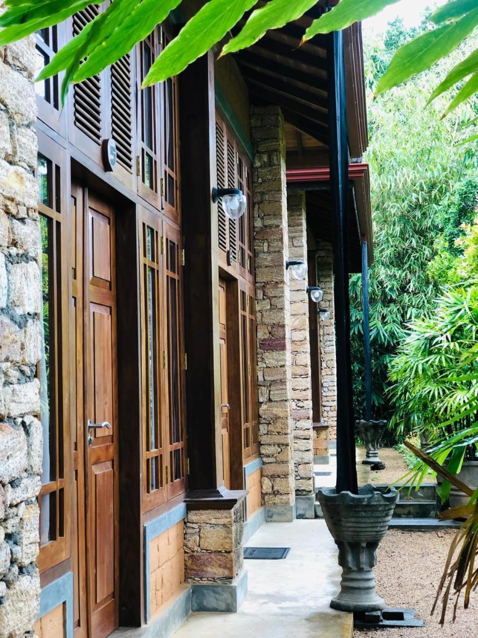Landa Holiday House Белиулойя Экстерьер фото